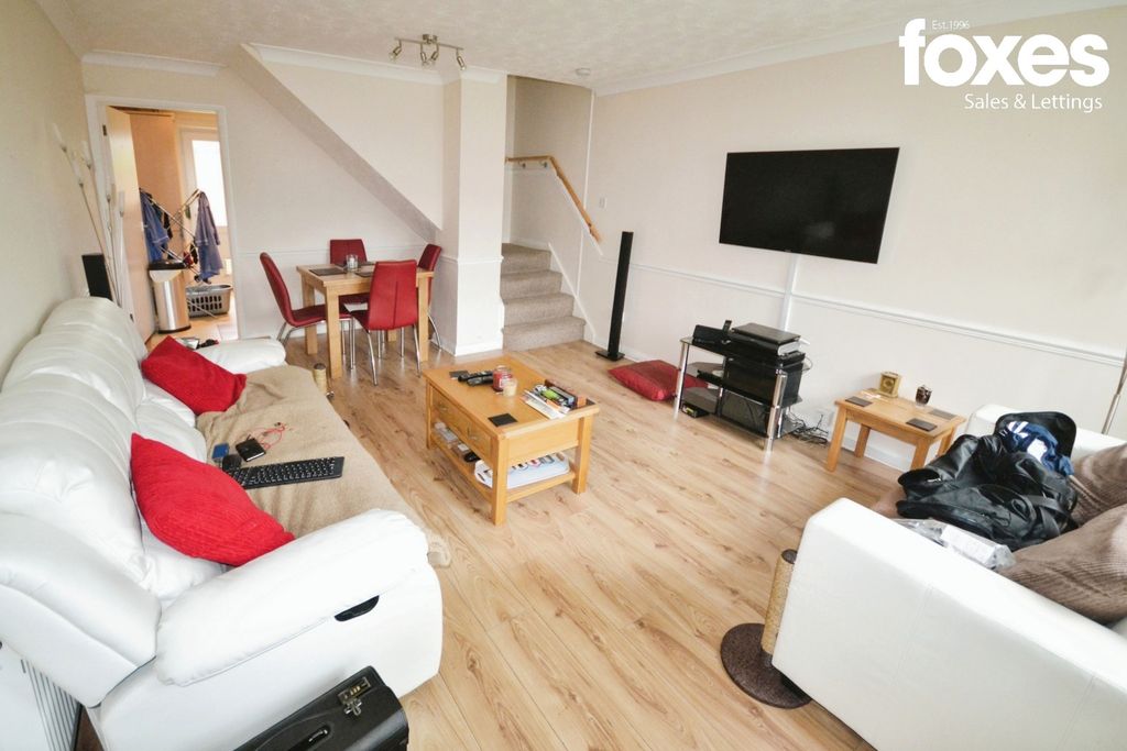 Property photo 3 of 11 3549172