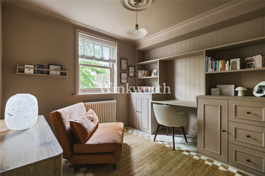 Property photo 3 of 15 Picture No. 09