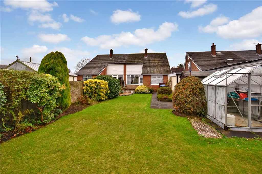 Property photo 3 of 13