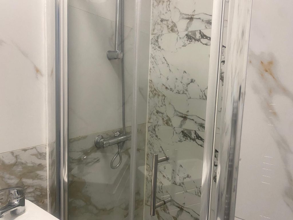 Property photo 2 of 2