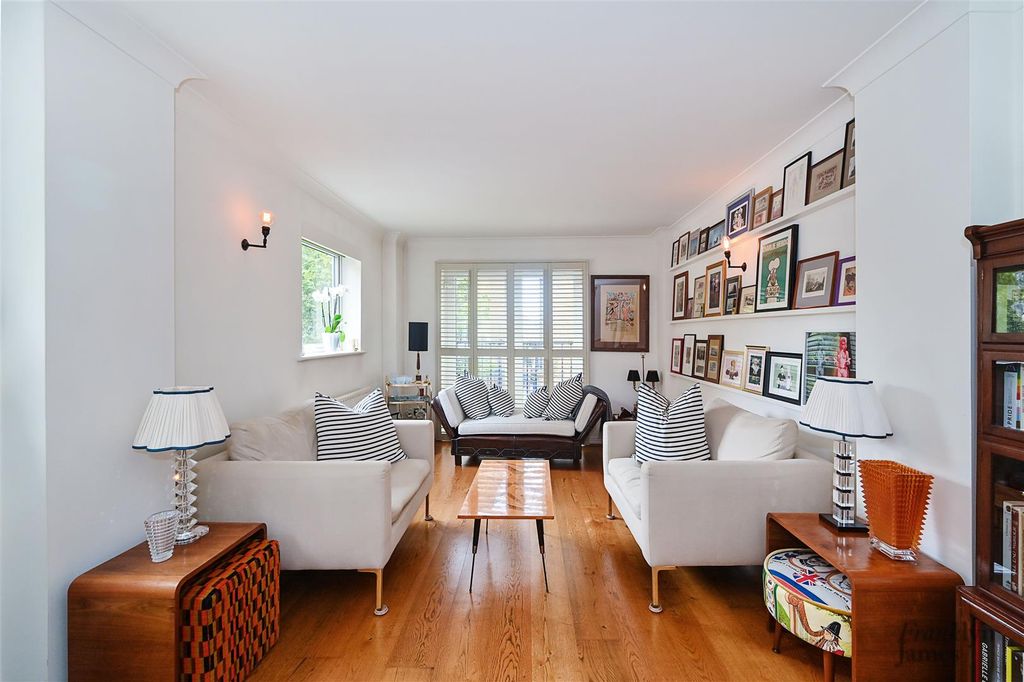 Property photo 1 of 13 Lamb-Court (1).Jpg