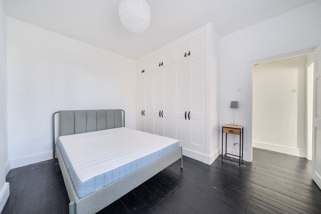 Property photo 3 of 13 Picture No. 16