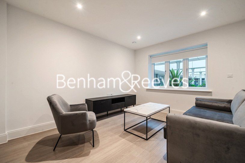 Property photo 2 of 18 Picture No. 01