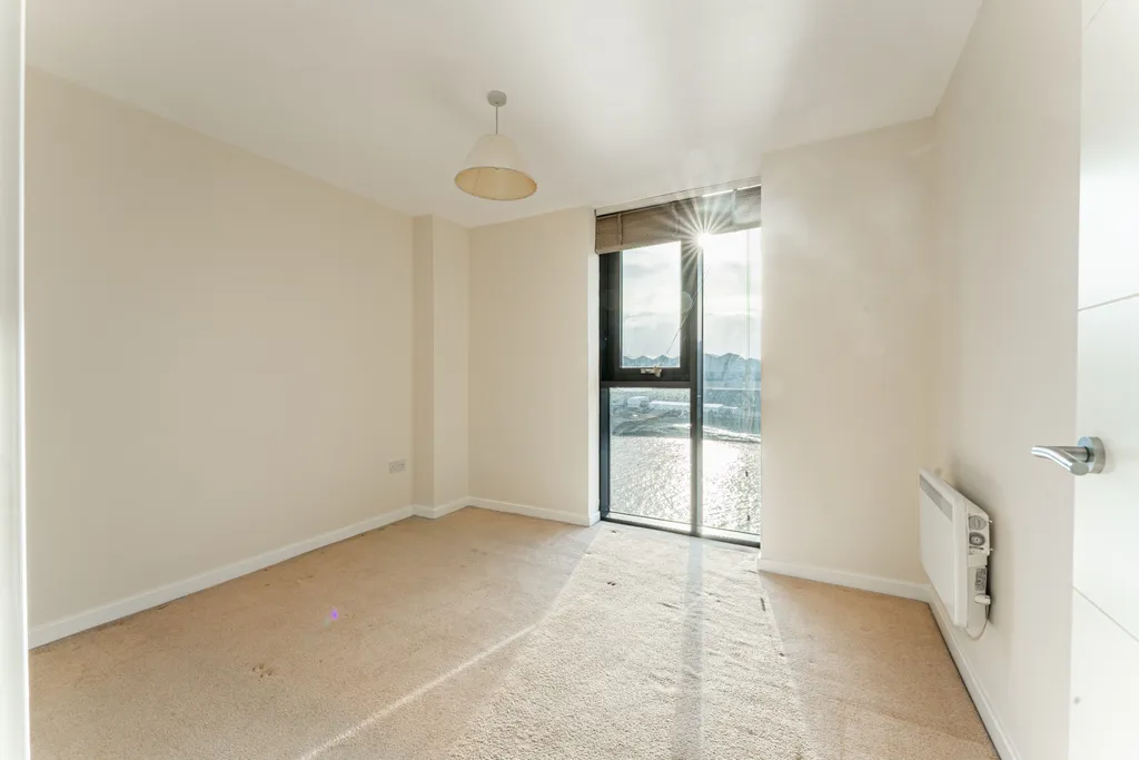 Apartment in Glasgow, Broomhill - View 6