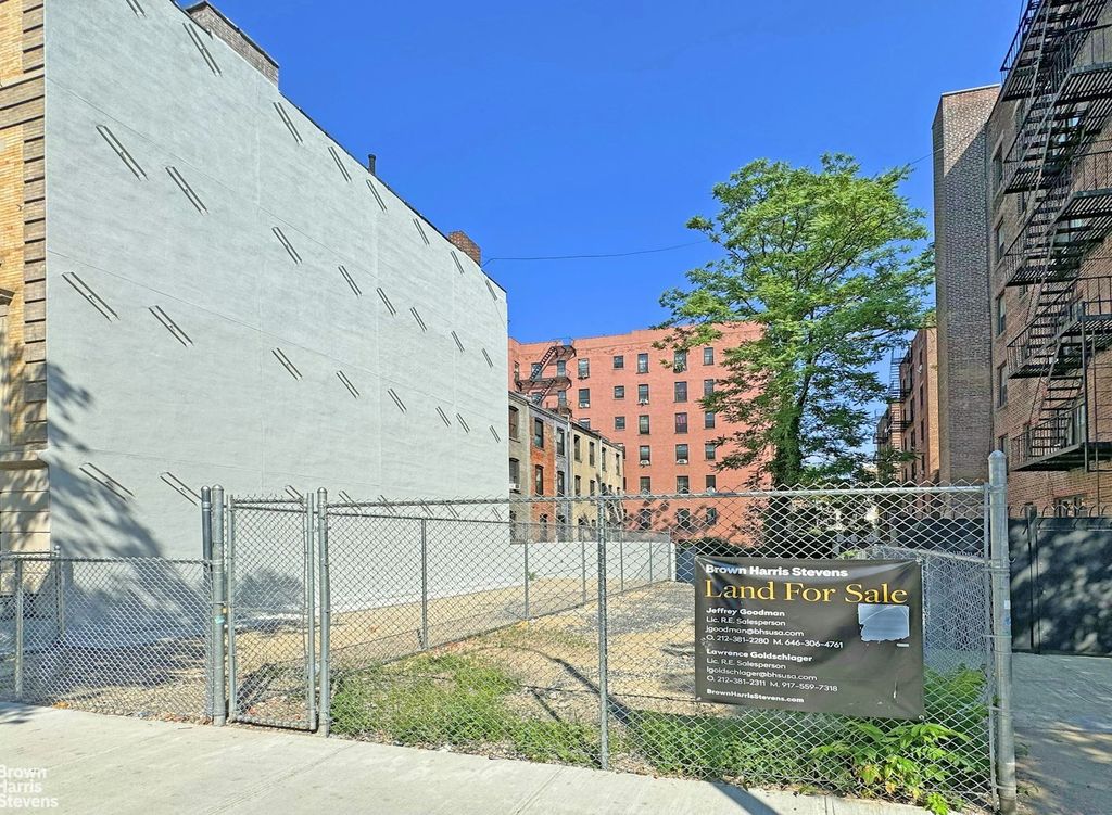 Property photo 2 of 5 <Alttext/>