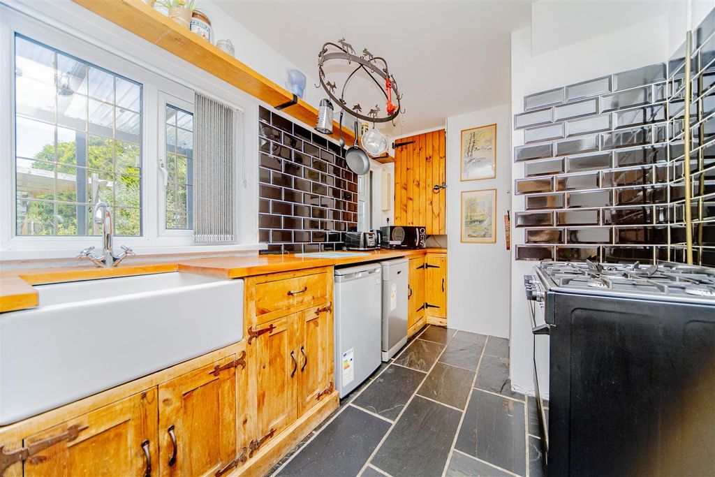 Property photo 3 of 47 P1343533.Jpg