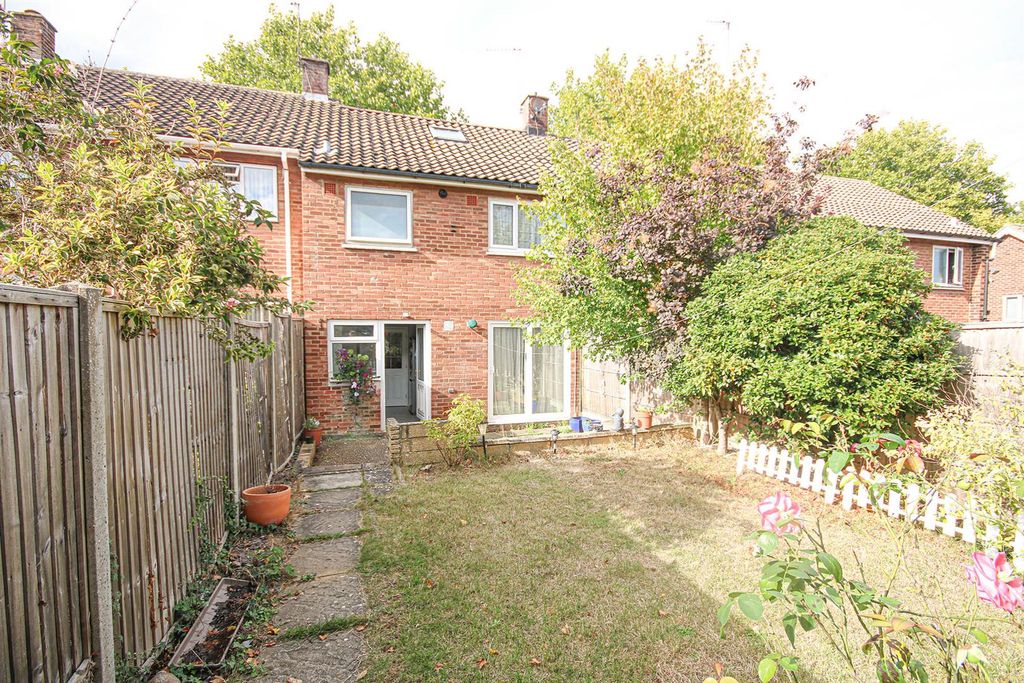 Property photo 2 of 10 Rear 4.Jpg