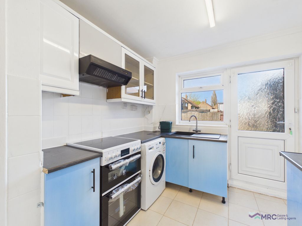 Property photo 3 of 19 Gallery