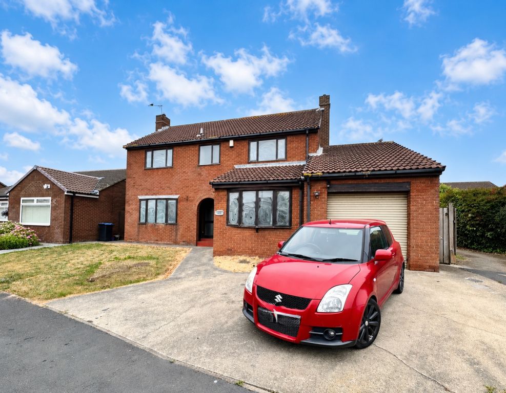 Property photo 2 of 17 C54607E2-74C0-4772-Bfed-10Ffbdeb88E7