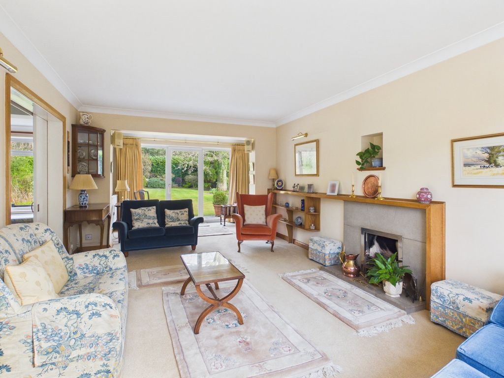 Property photo 3 of 16 Drawing Room