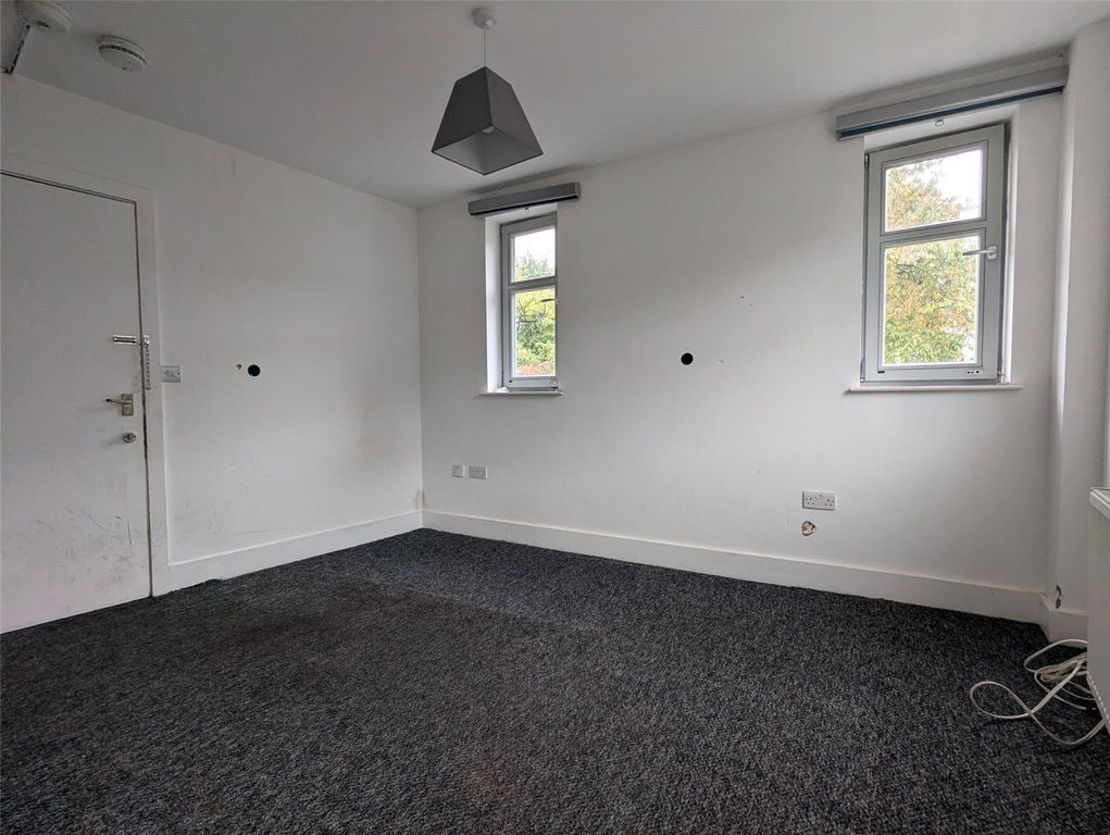 Property photo 3 of 8 Picture No. 07