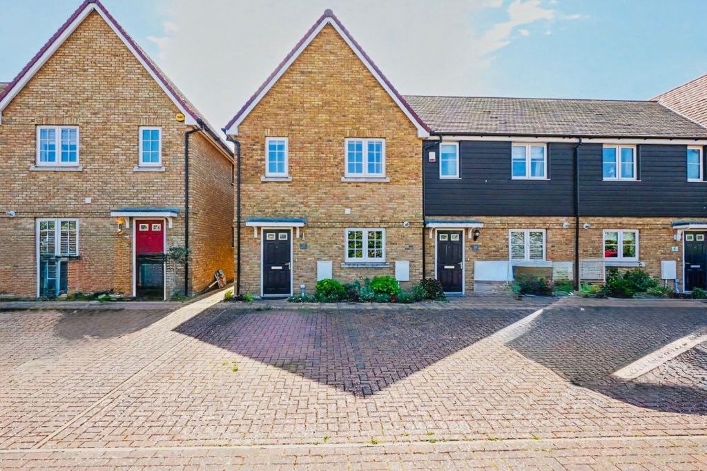 Property photo 1 of 19 5088752