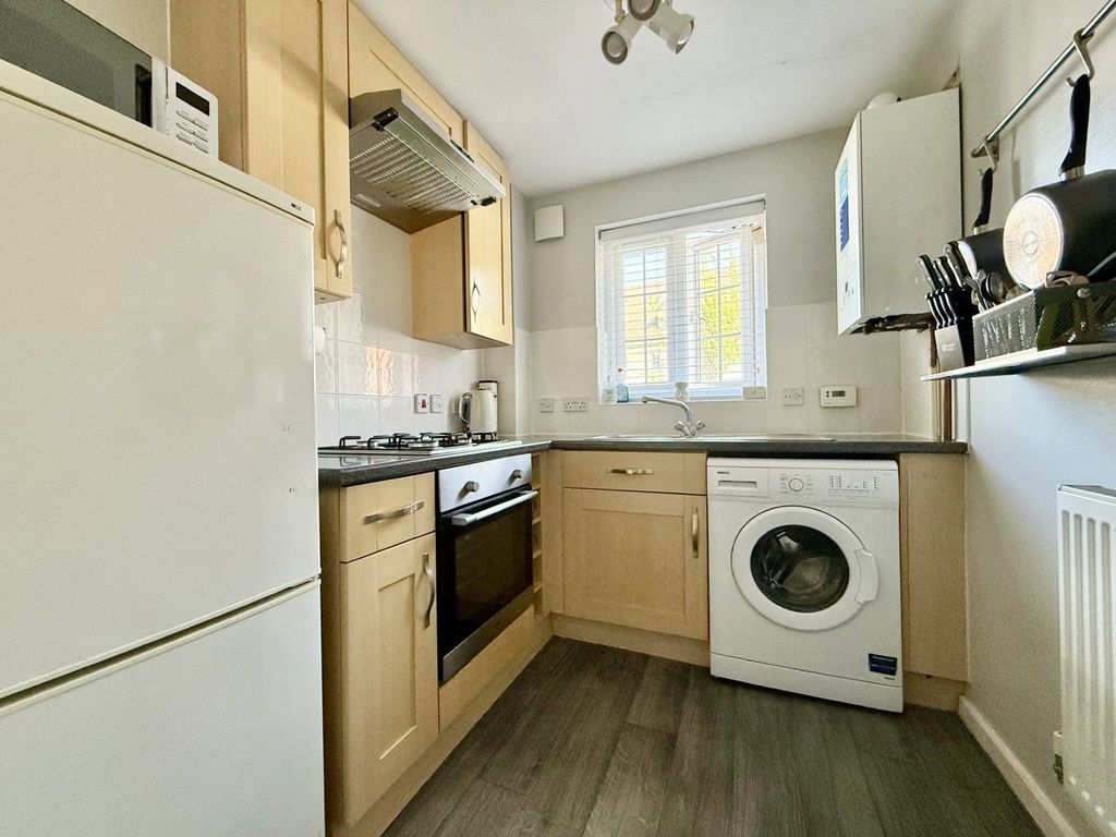 Property photo 3 of 9