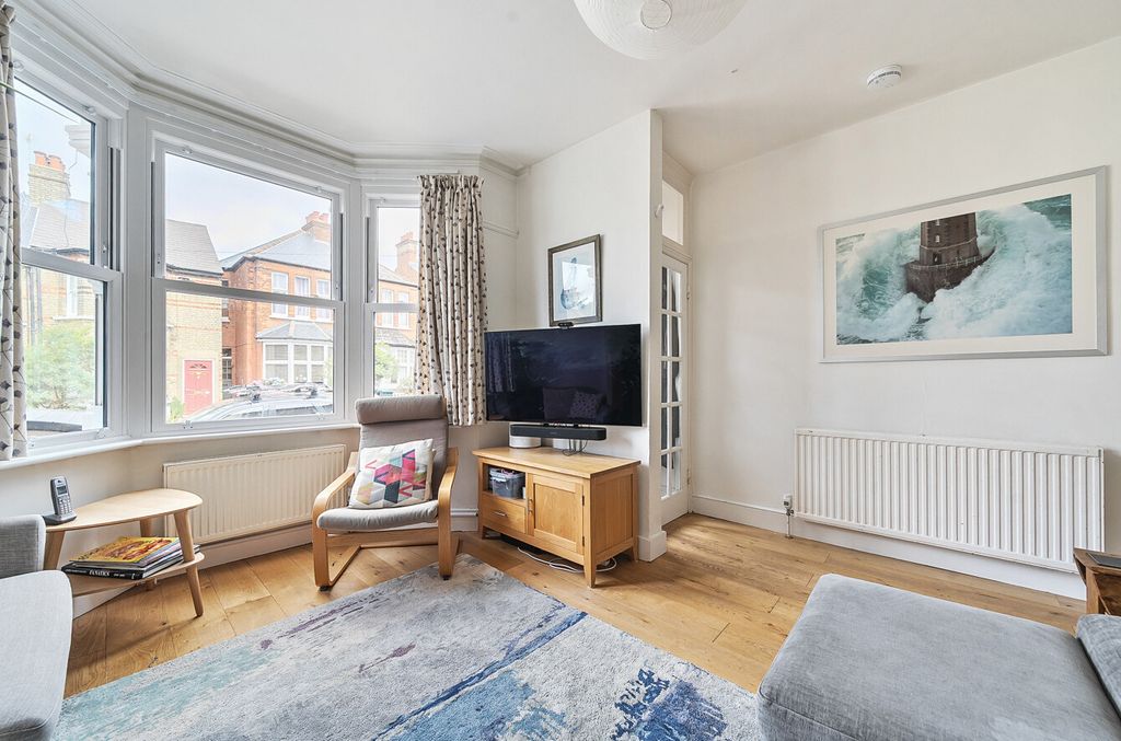 Property photo 1 of 20 1314935-4-685A926...