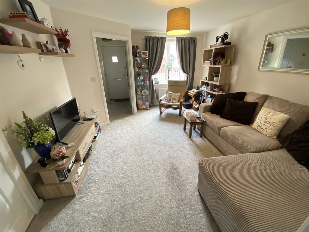 Property photo 3 of 18 Picture No. 12