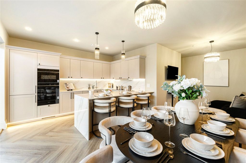 Property photo 3 of 11 Bath Press Townhouse