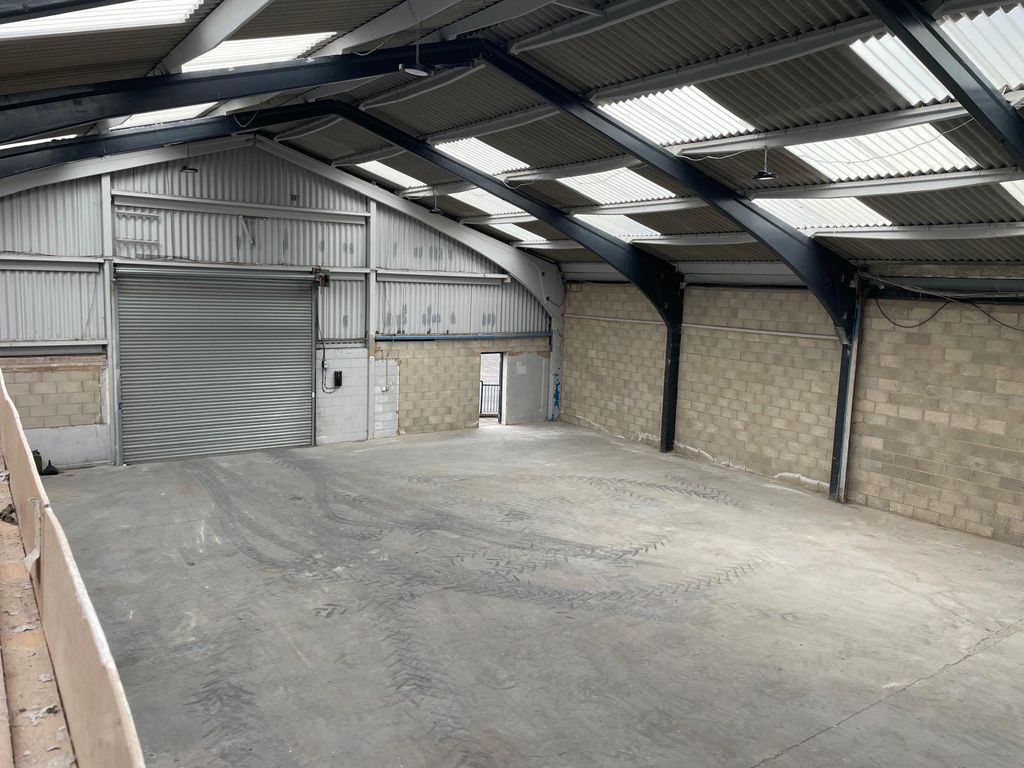 Property photo 3 of 4