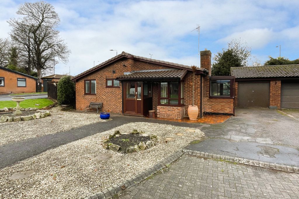 Property photo 1 of 18 1