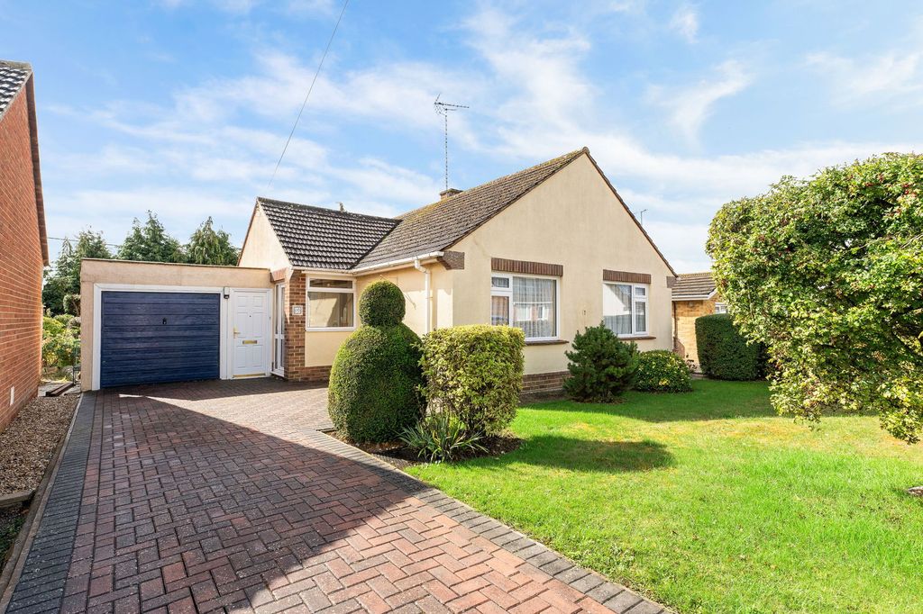 Property photo 1 of 15
