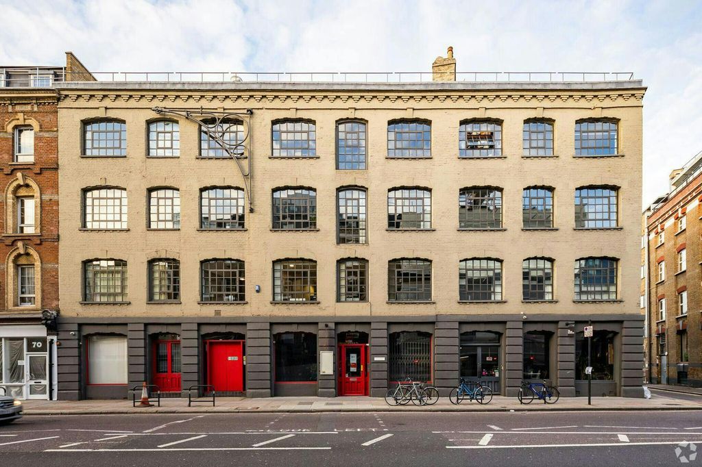 Property photo 2 of 3 66 Commercial St 3.Jpeg