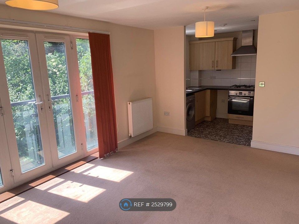 Property photo 3 of 20