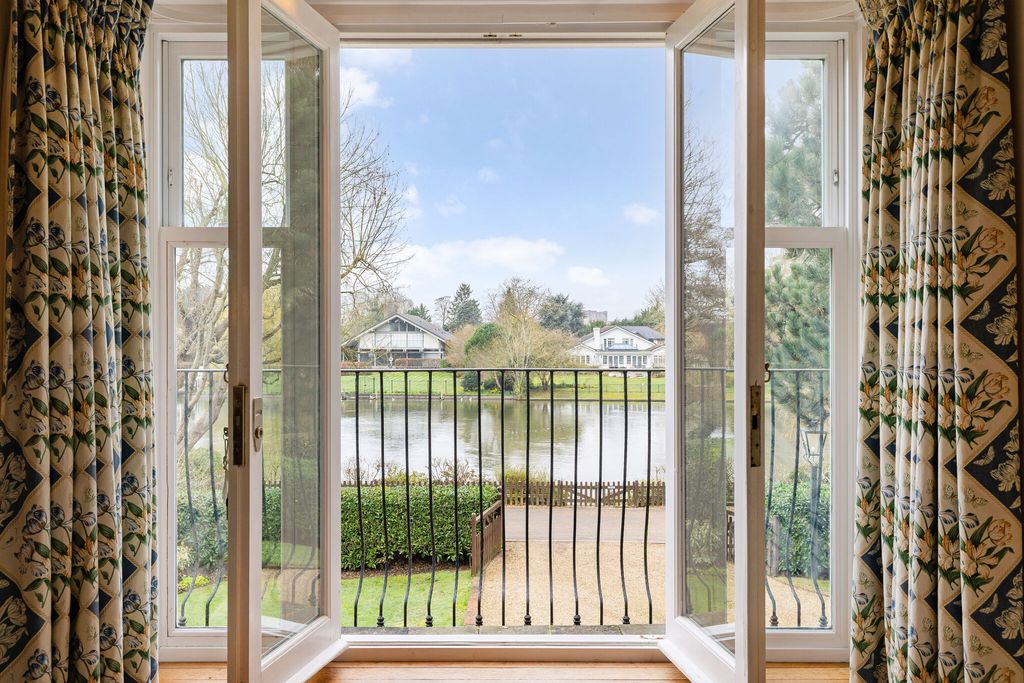 Additional image 12 of 6 bed detached house for saleRiver Road, Taplow, Maidenhead SL6