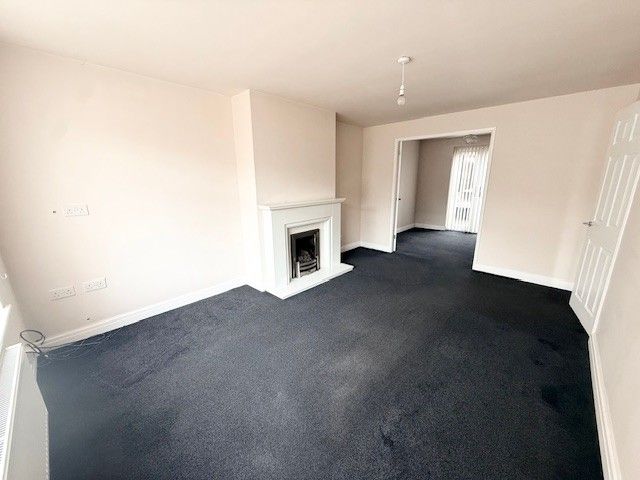 Property photo 3 of 12 Photo