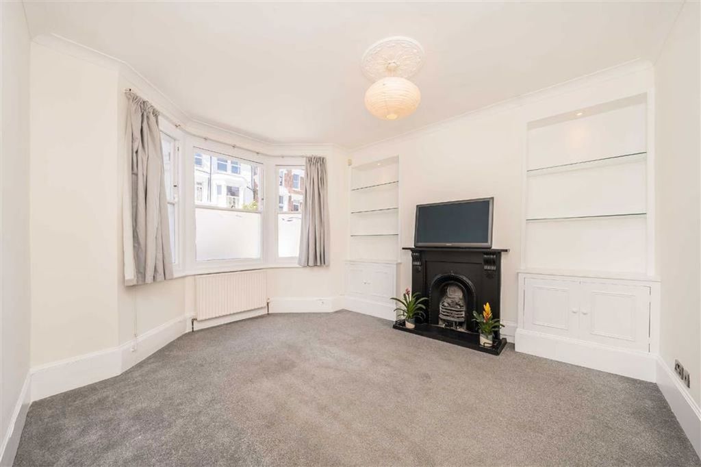 Property photo 2 of 6