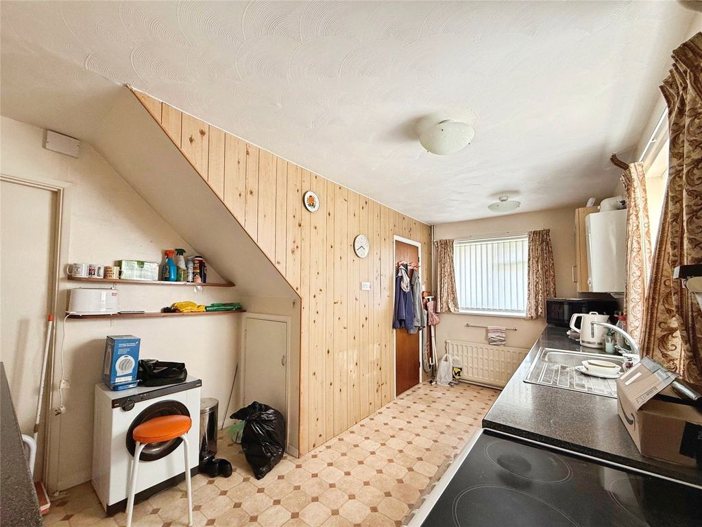 Property photo 2 of 14 Picture No. 38