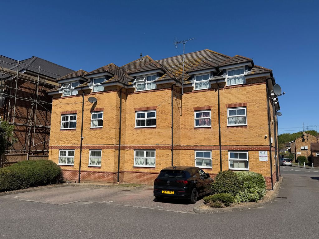 Property photo 2 of 11