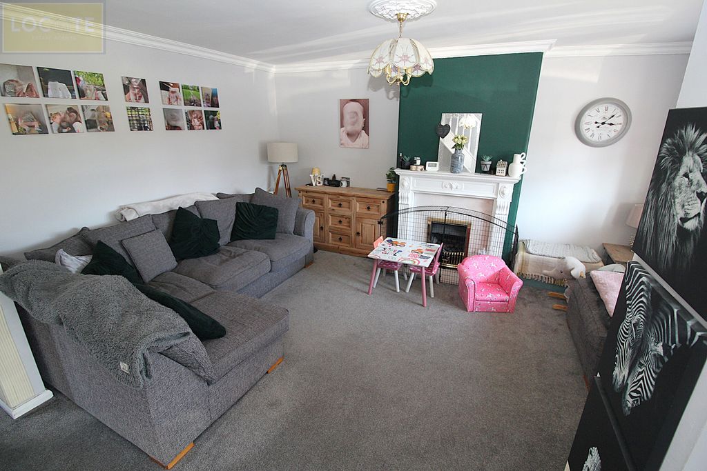 Property photo 2 of 15 Img_2445.Jpg