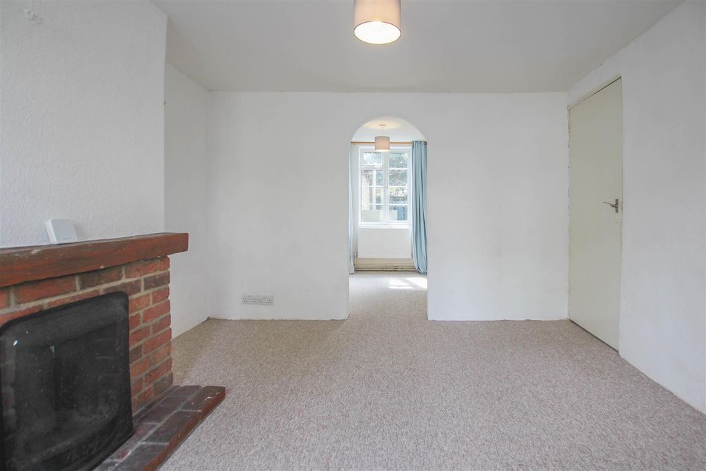 Property photo 2 of 10 Img_0706.Jpg