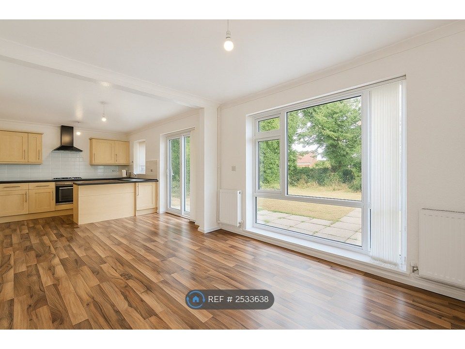 Property photo 1 of 35