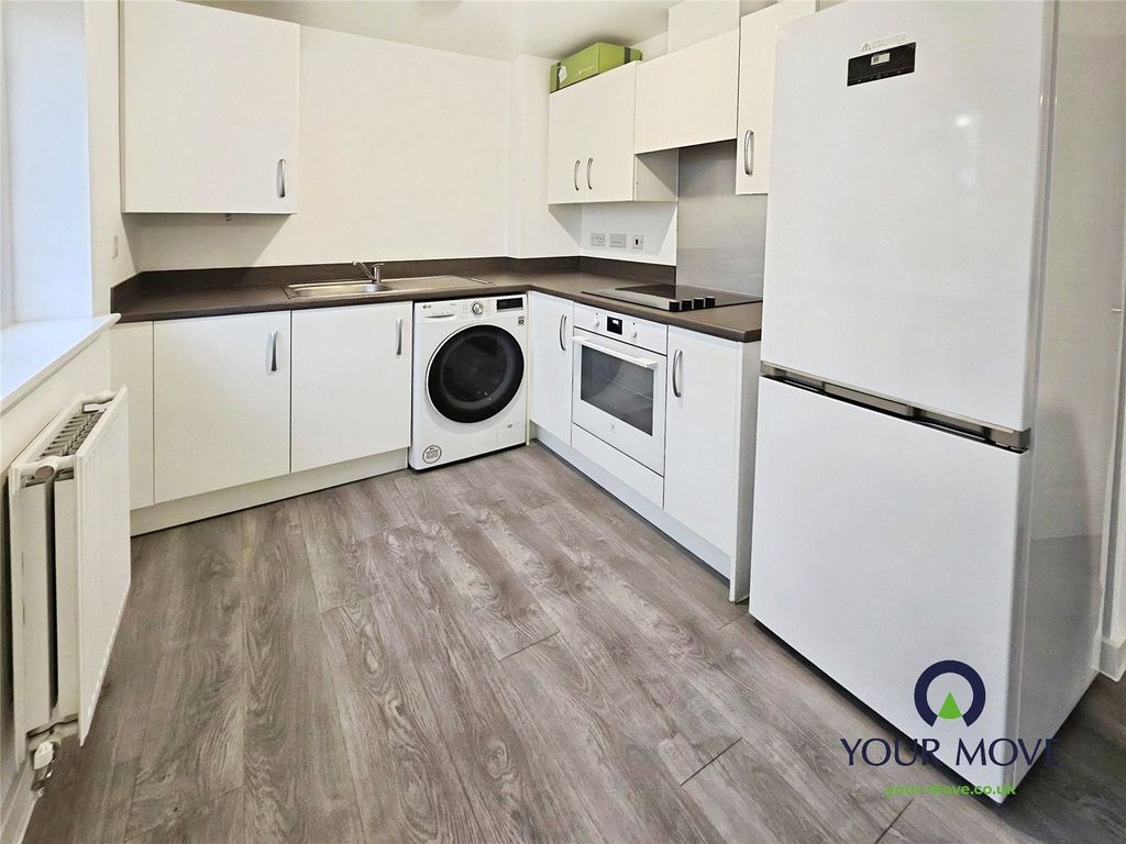 Property photo 2 of 14 Picture No. 02