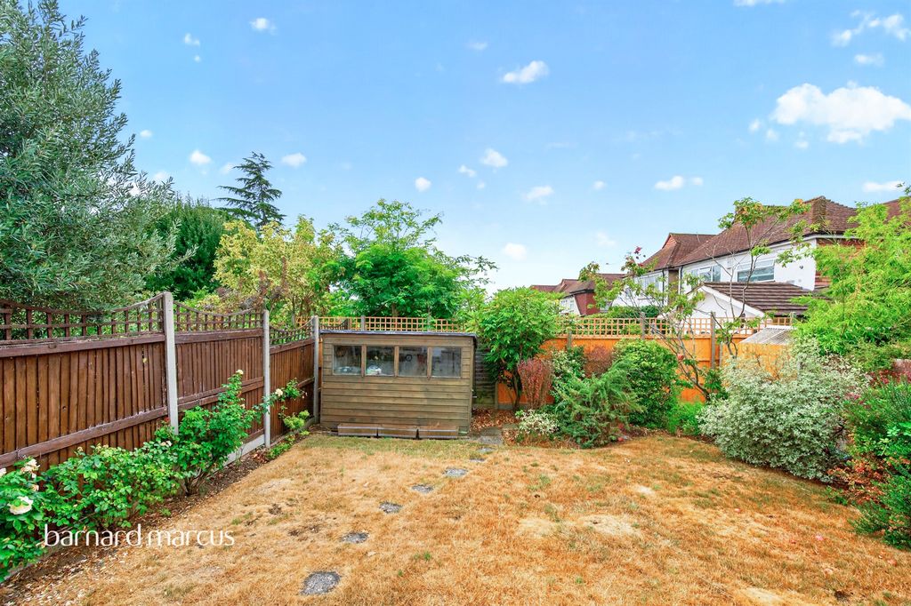 Property photo 3 of 19