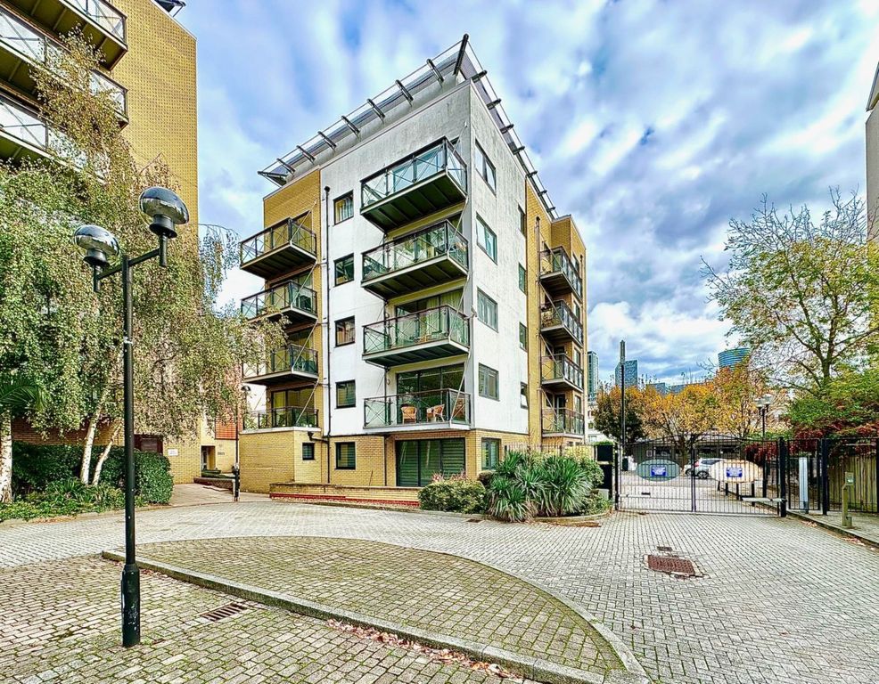 Property photo 1 of 19