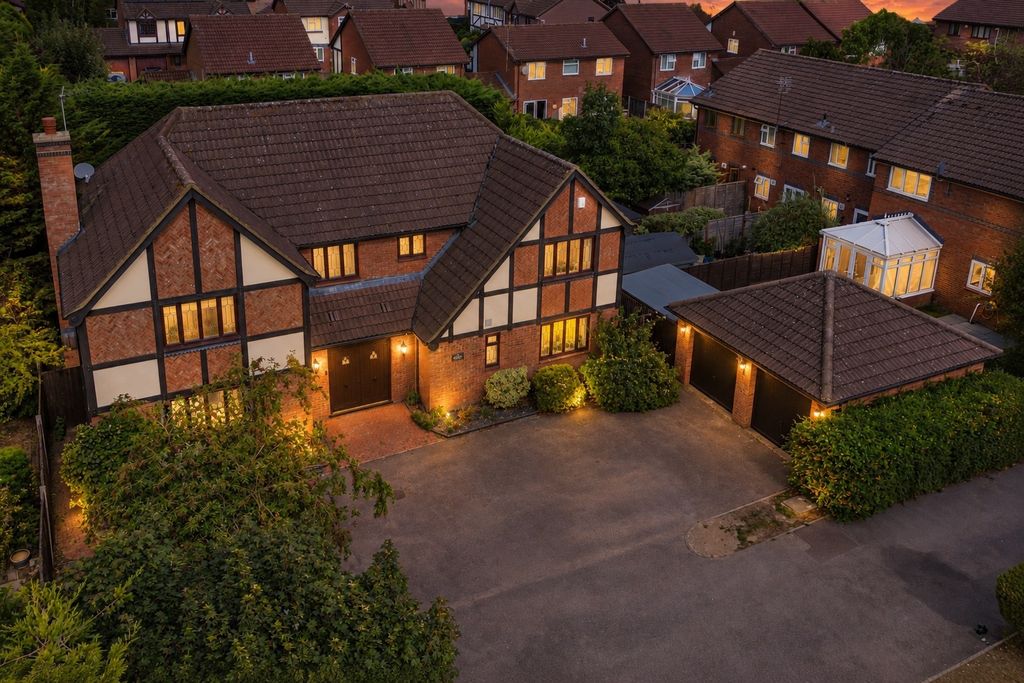 Property photo 1 of 37 5477991