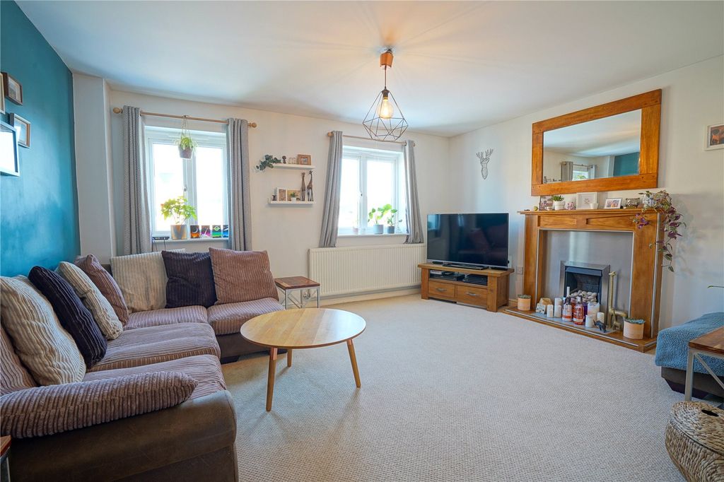 Property photo 3 of 14 Picture No. 09