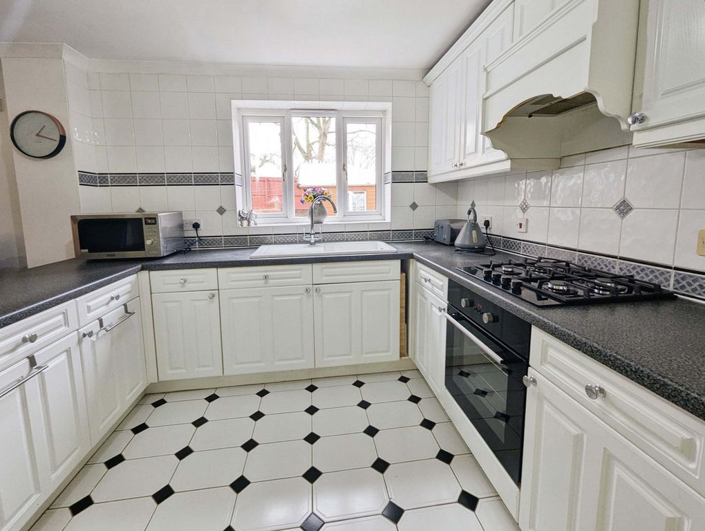 Additional image 14 of 5 bed detached house for saleClos Cae Pwll, Treharris CF46