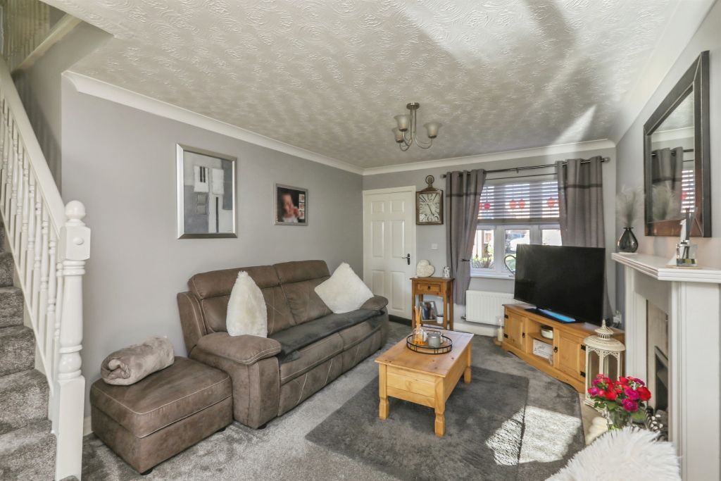 Property photo 3 of 18