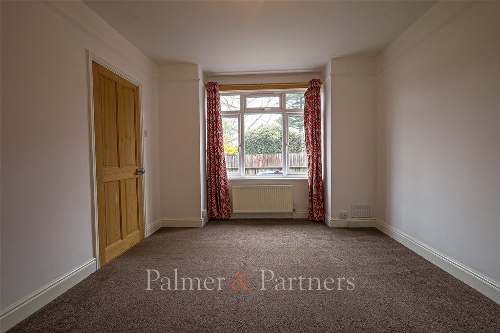 Property photo 3 of 15 Picture No. 36