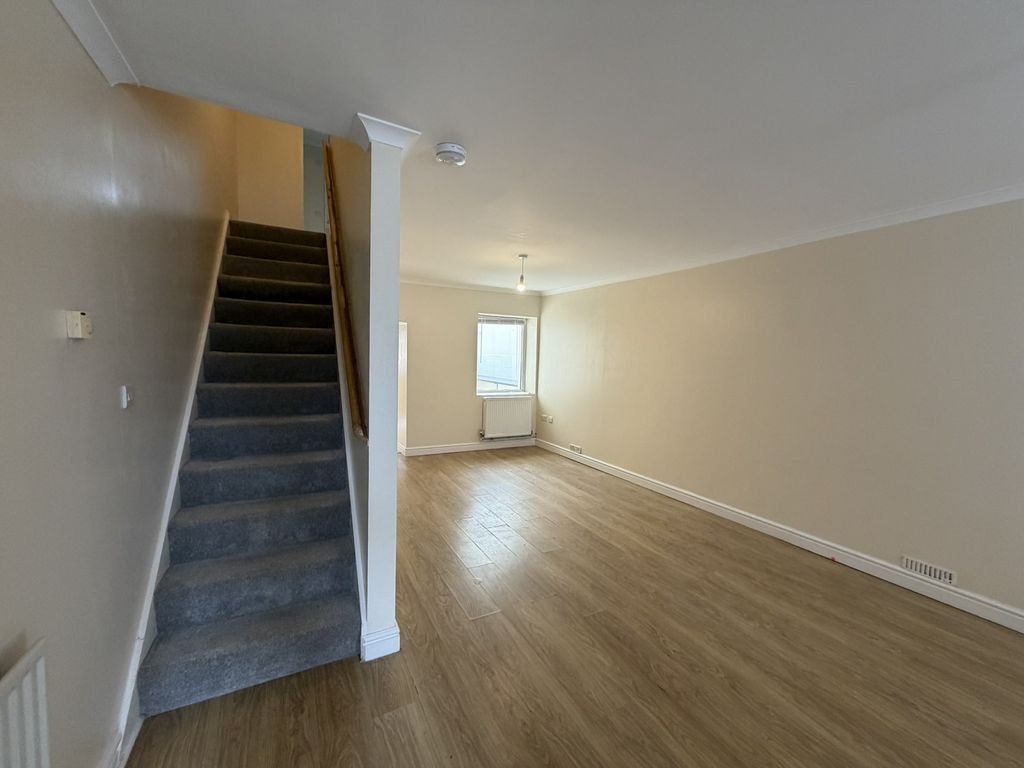 Property photo 3 of 13 Not Specified