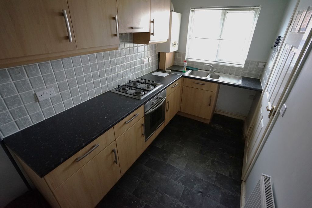 Property photo 2 of 10 Dsc04056