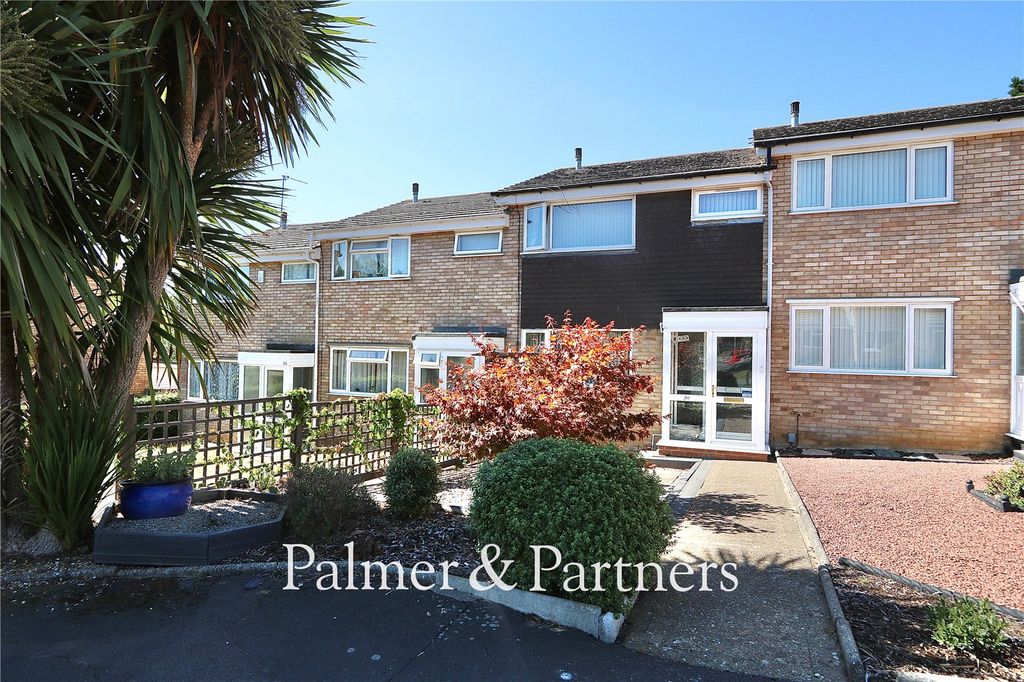 Property photo 1 of 24 Picture No. 05