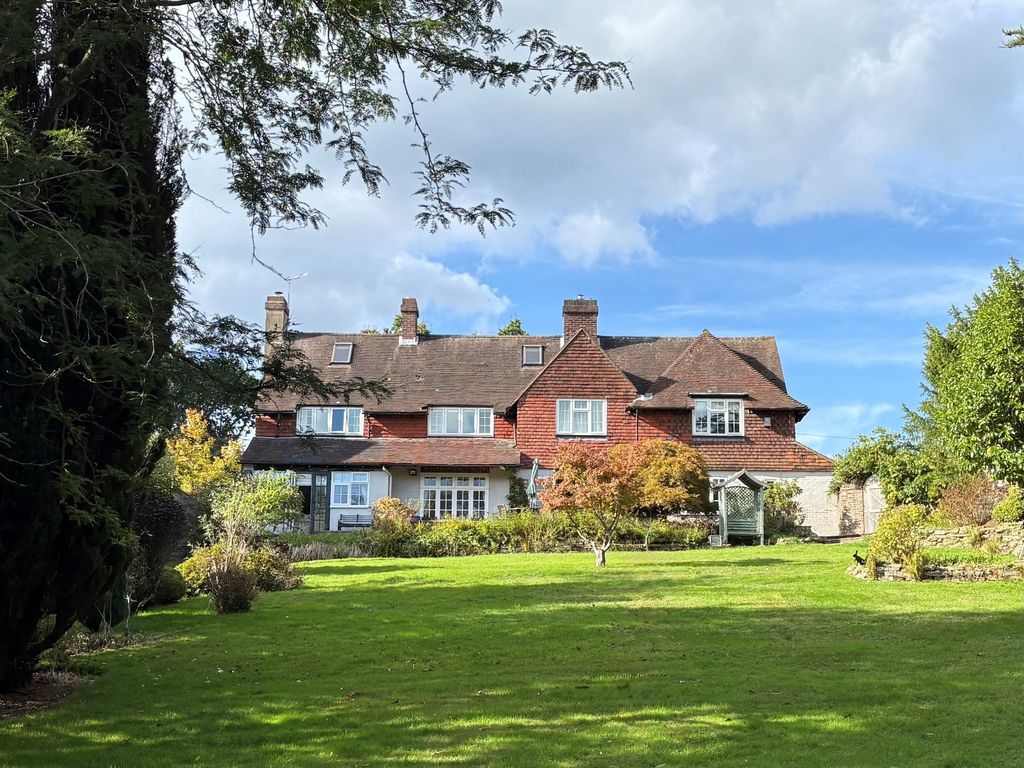 Property photo 1 of 32 Littleham