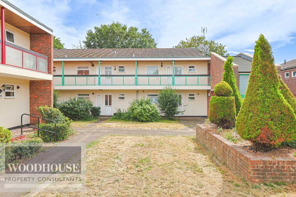 Property photo 1 of 20