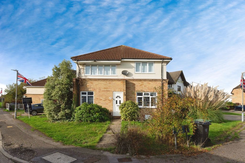 Property photo 1 of 9 Photo