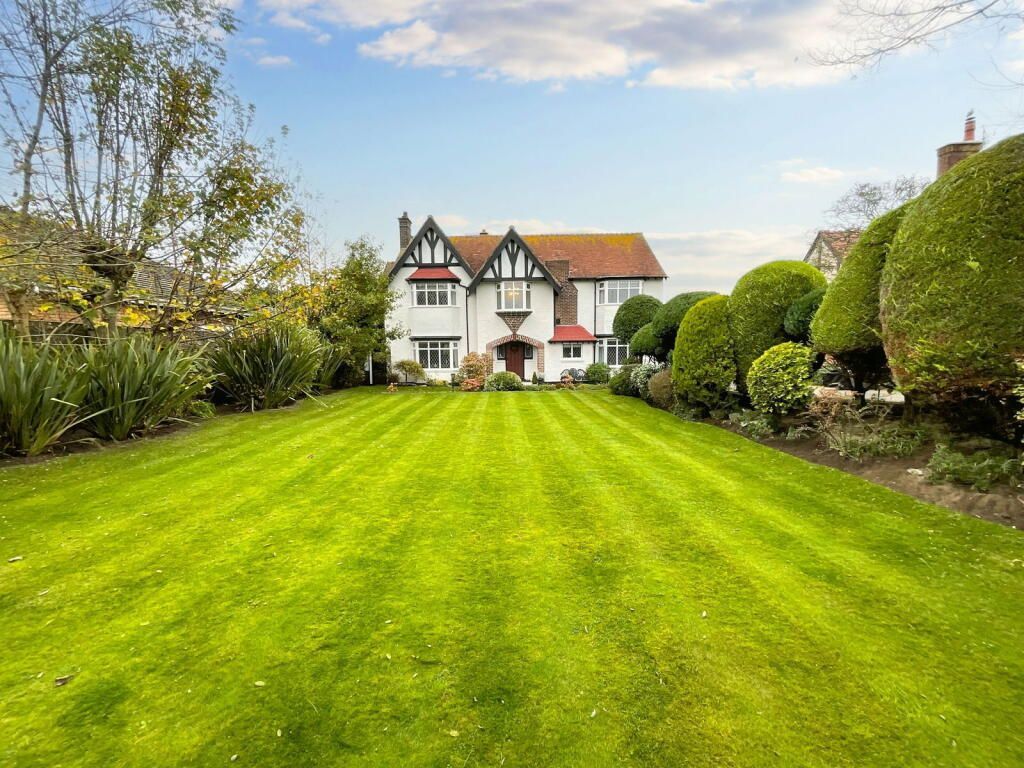 Property photo 1 of 36