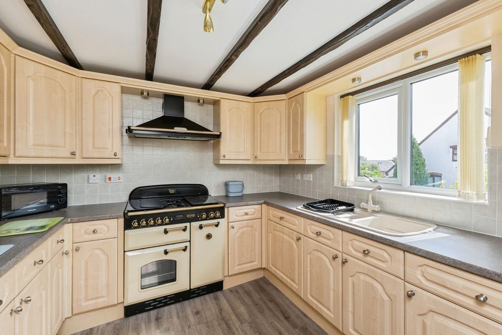 Property photo 3 of 15 Pbox-Img.Jpg