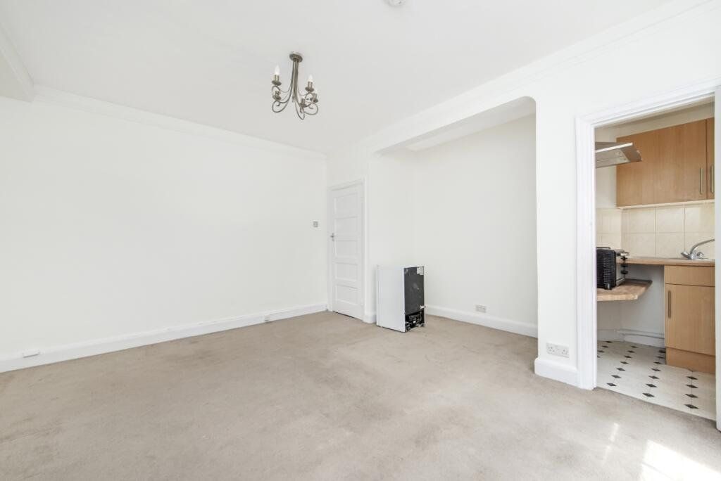 Property photo 2 of 4 Picture No. 05